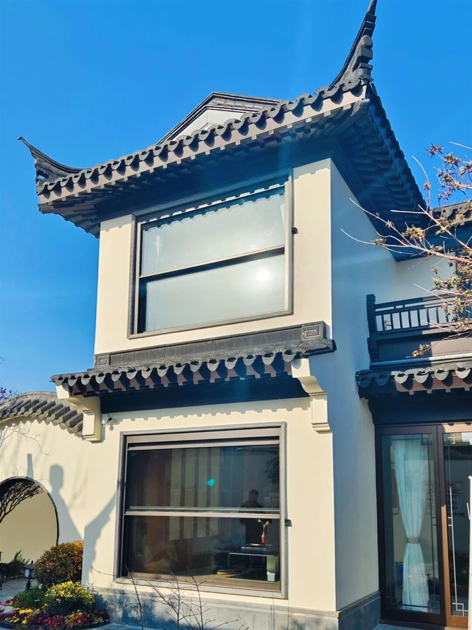 Vinyl Lifting Window best